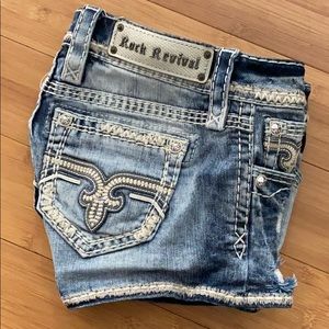 Rock Revival Arlia short!